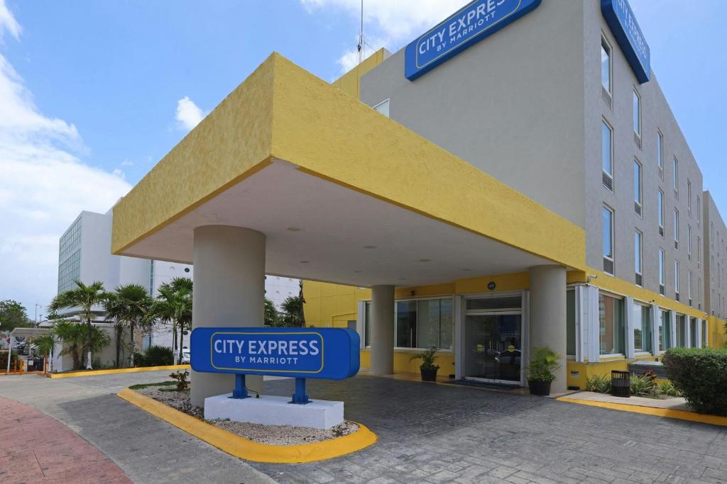 City Express by Marriott Cancún