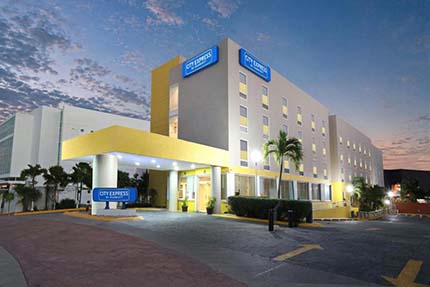 City Express Cancún