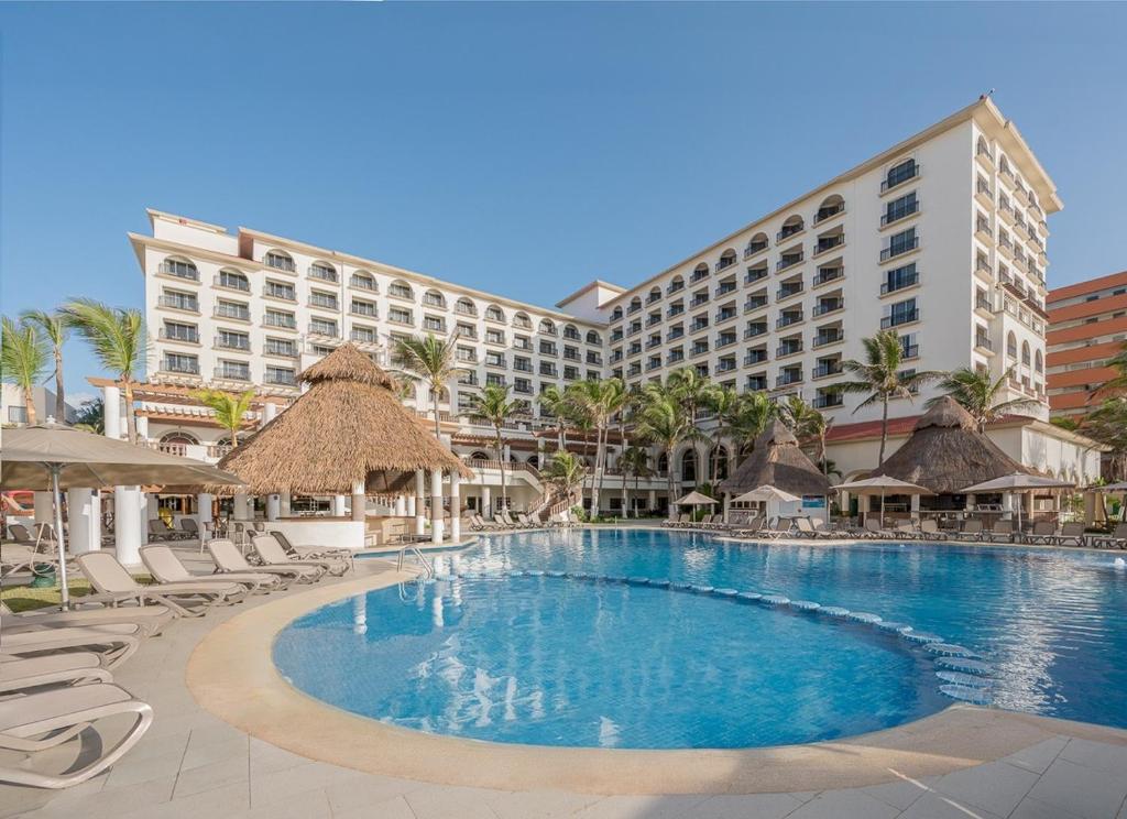 GR Solaris Cancún Todo Incluido