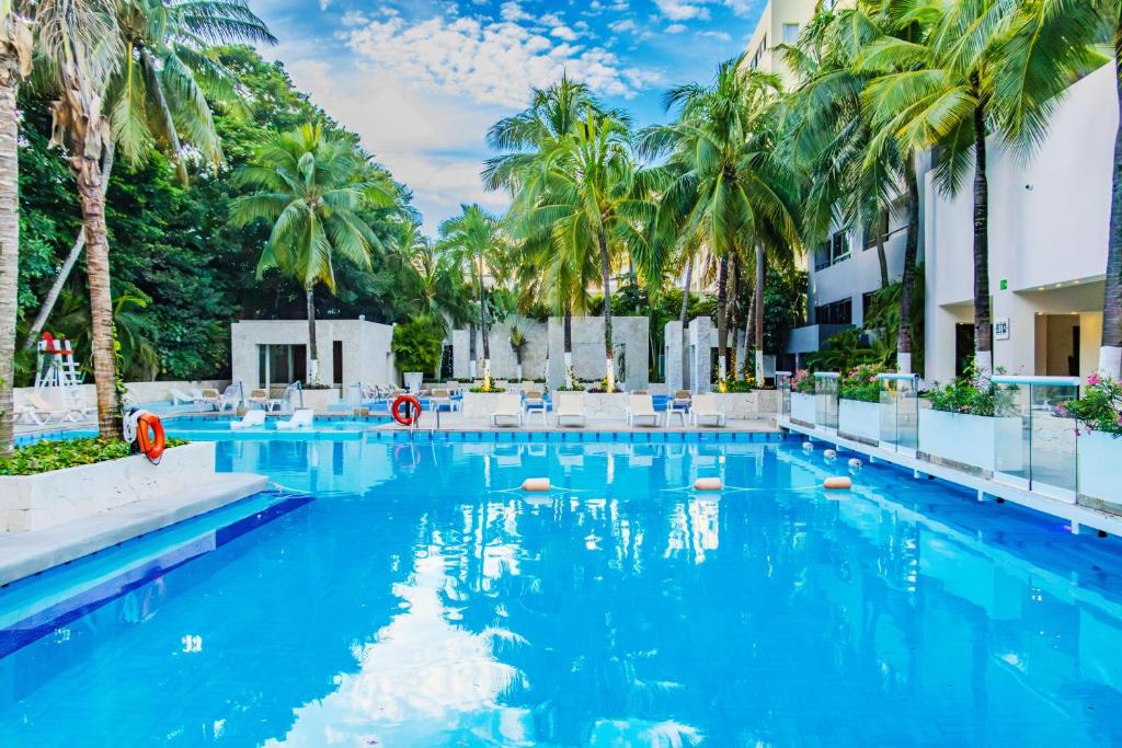 Oh! Cancun - The Urban Oasis & Beach Club
