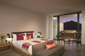 Hoteles en Los Cabos, Hotel Breathless Cabo San Lucas Resort & Spa